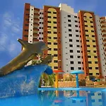 Golden Dolphin Supreme Flat Com Belíssima Vista